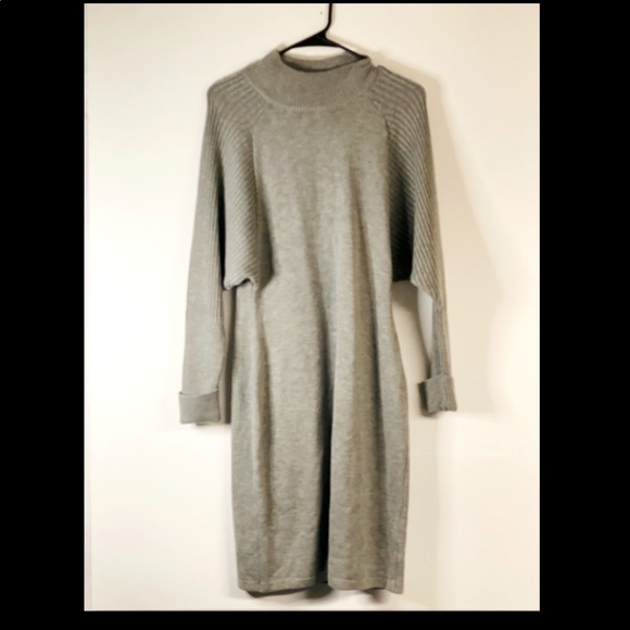 Tahari Dresses & Skirts - TAHARI Sweater dress